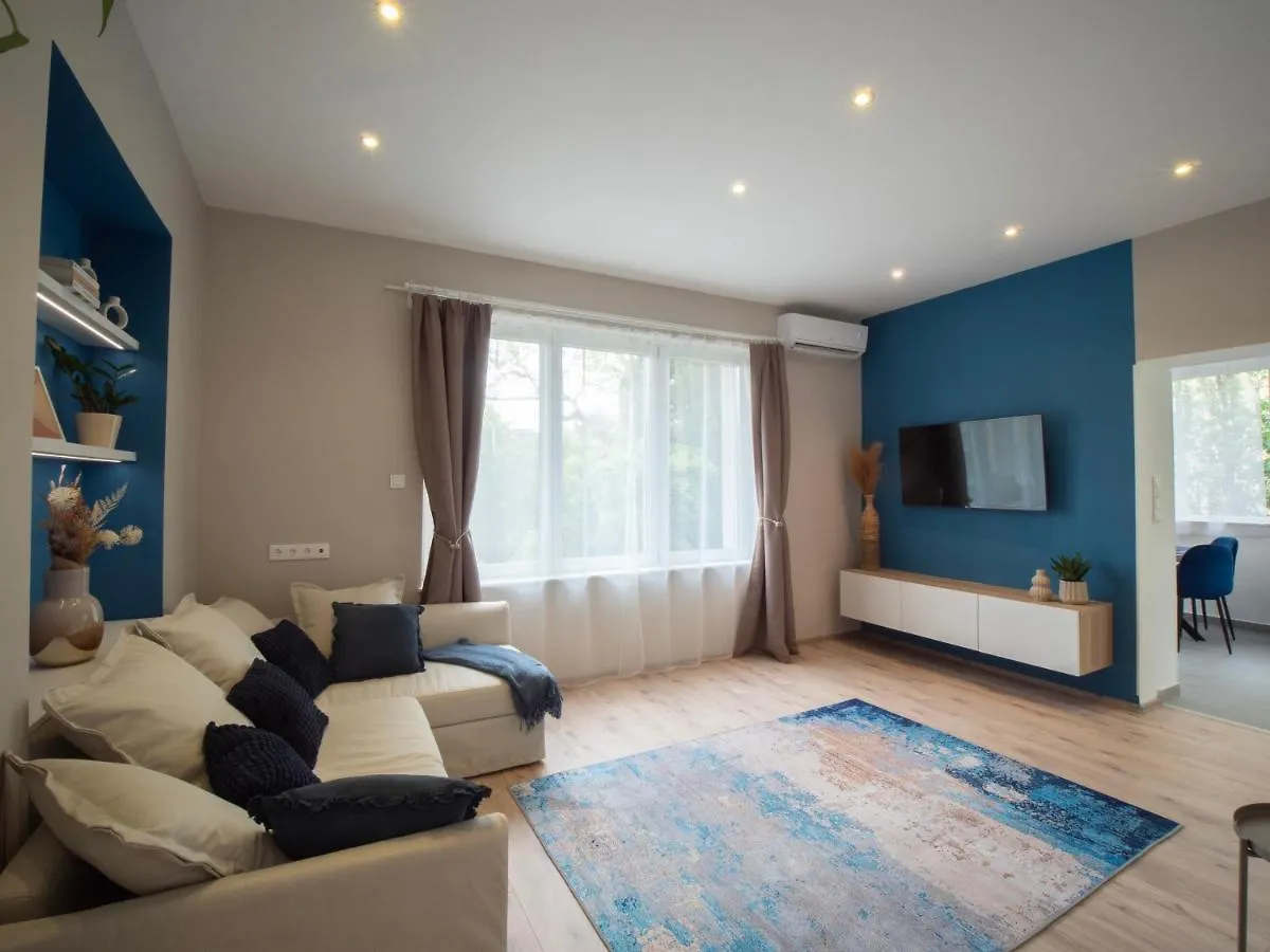 Blue Bird Citadel Apartment Budapesta 0*,